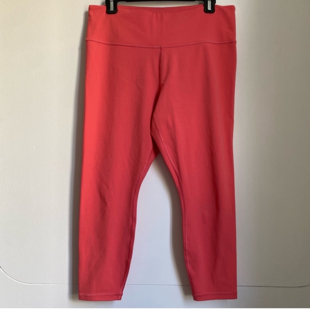 NWOT Athleta Elation 7/8 Tight Coral Petal L